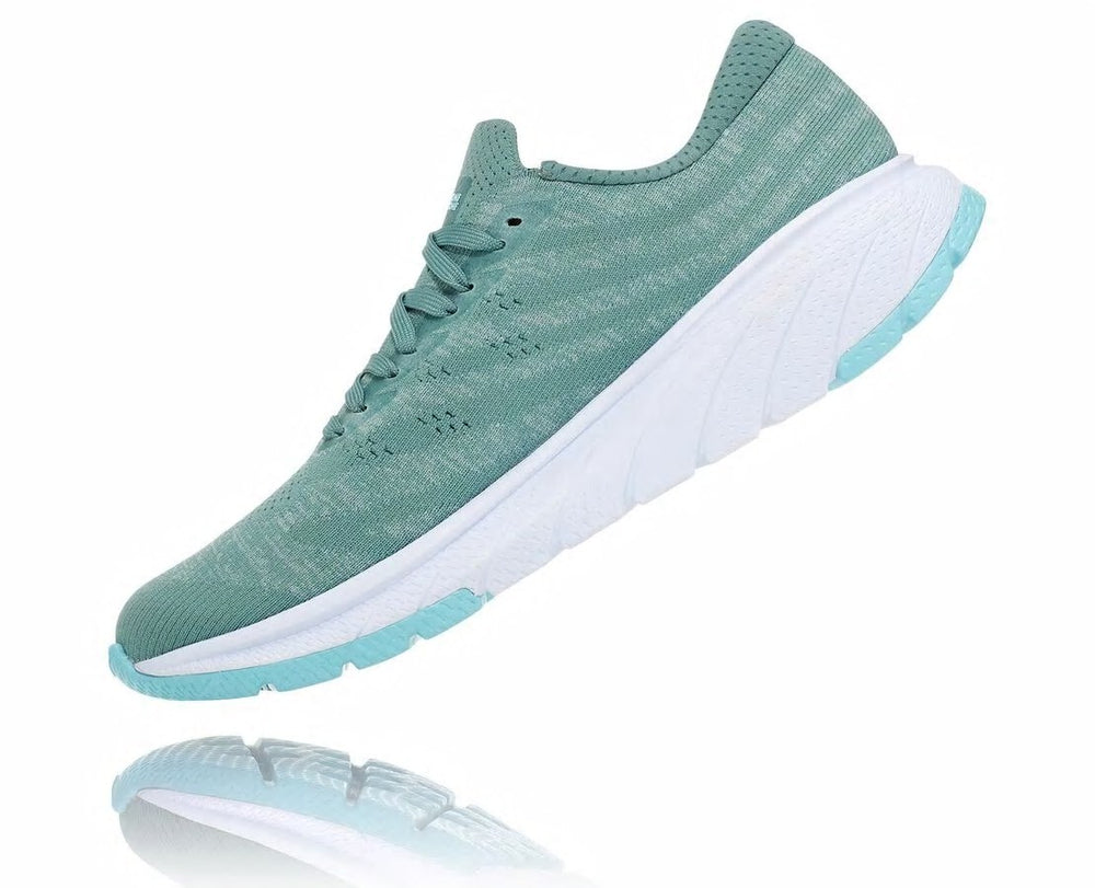 Women's Cavu 3 Oil Blue / White